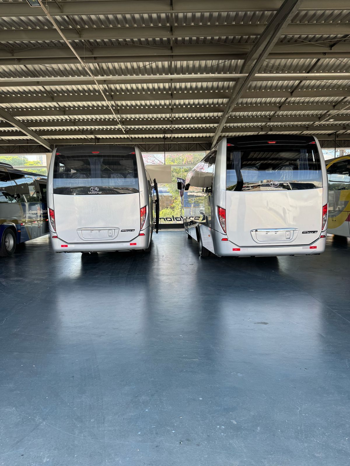 alugar Micro-ônibus