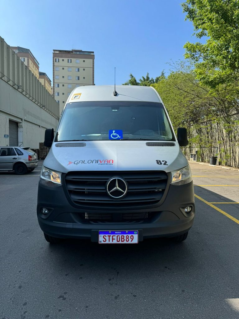 Van sprinter 18 lugares