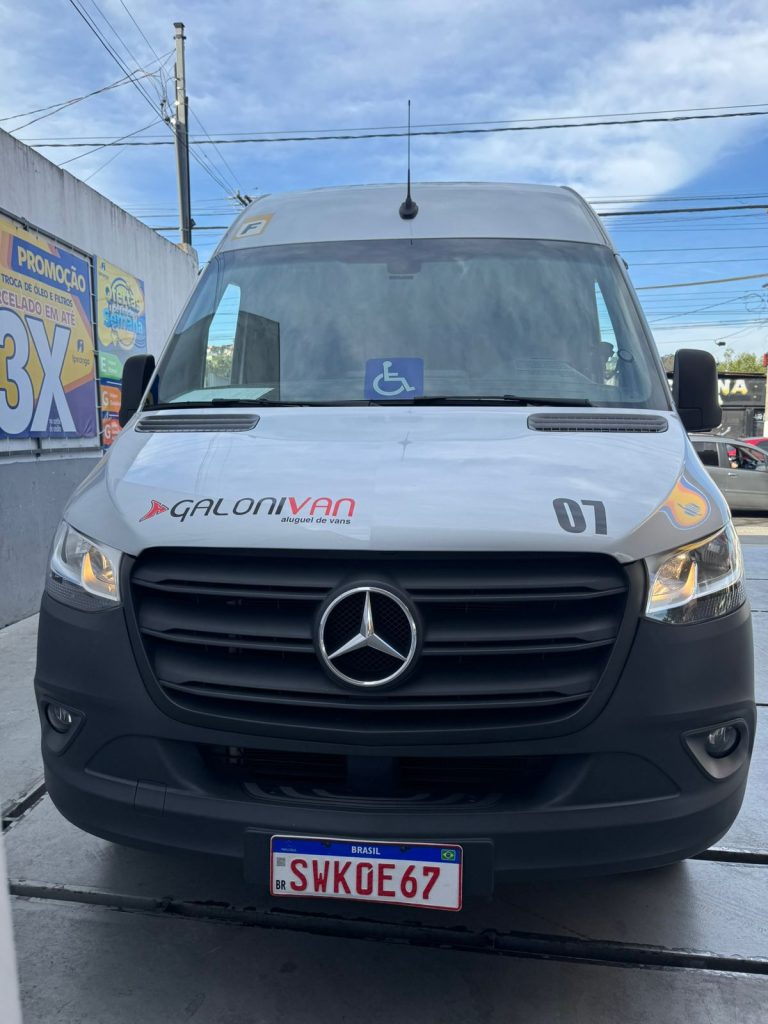 Van sprinter 18 lugares