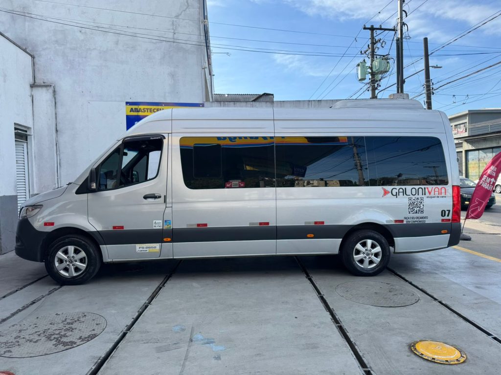 Van sprinter 18 lugares